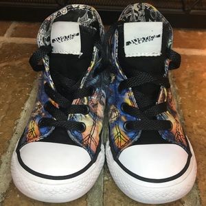Justice League Converse
